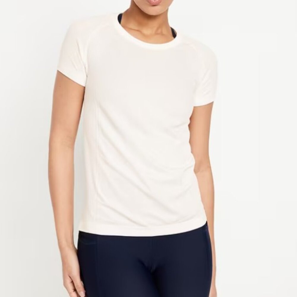 Old Navy Fluid Seamless Fitted T-Shirt